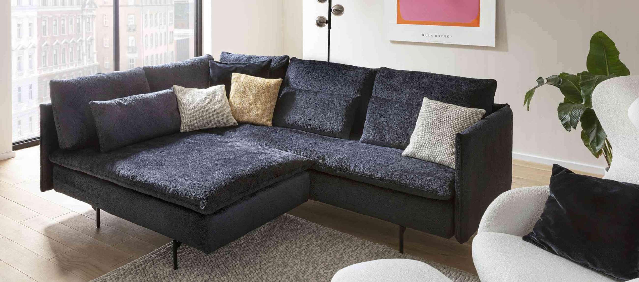 Signet Giro Ecksofa mit Schwenksitz. Ecksofa Giro von Signet mit schwenkbaren Longchair.