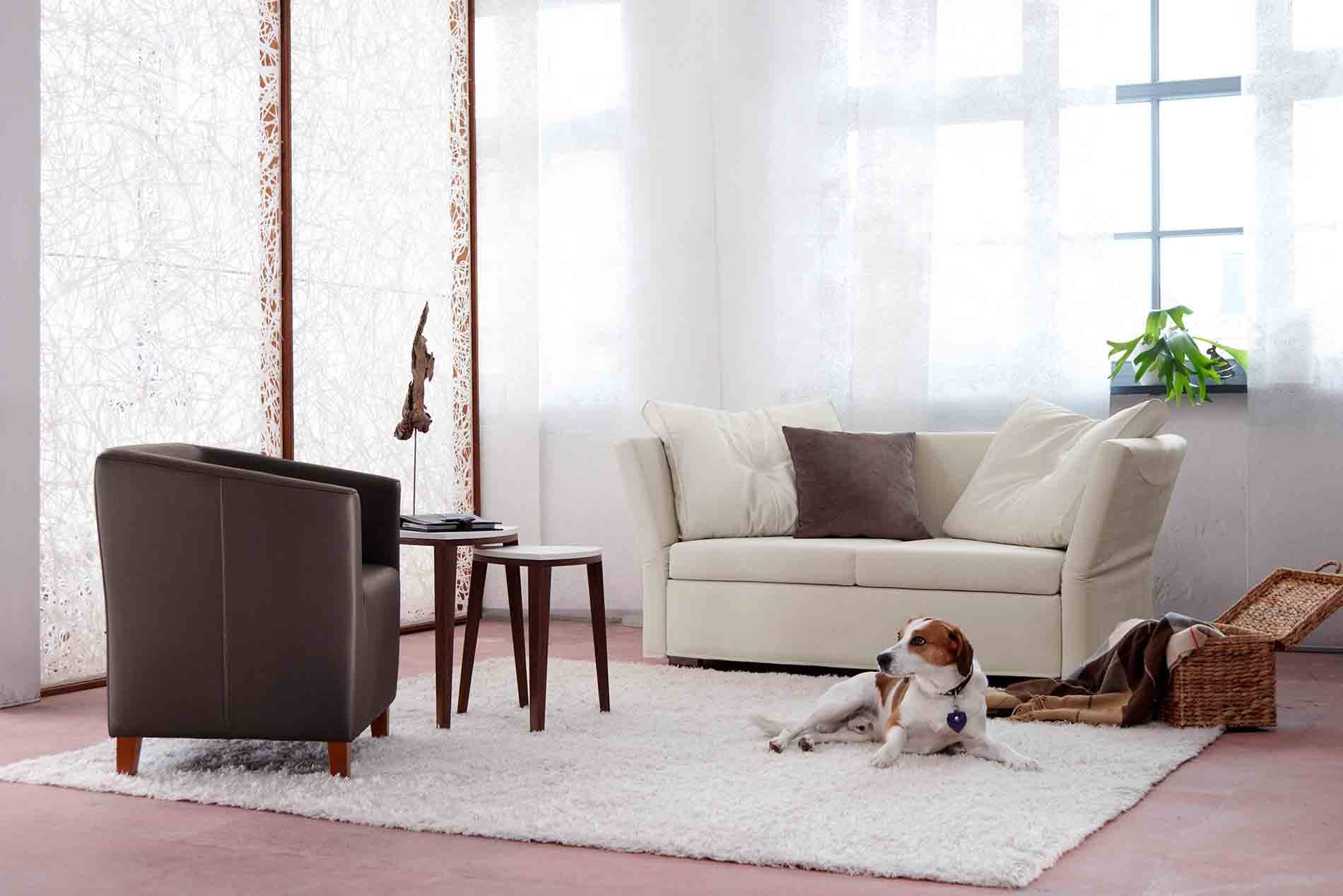 Hier sehen Sie das Schlafsofa Lavin von Signet. Signet Lavin Schlafsofa