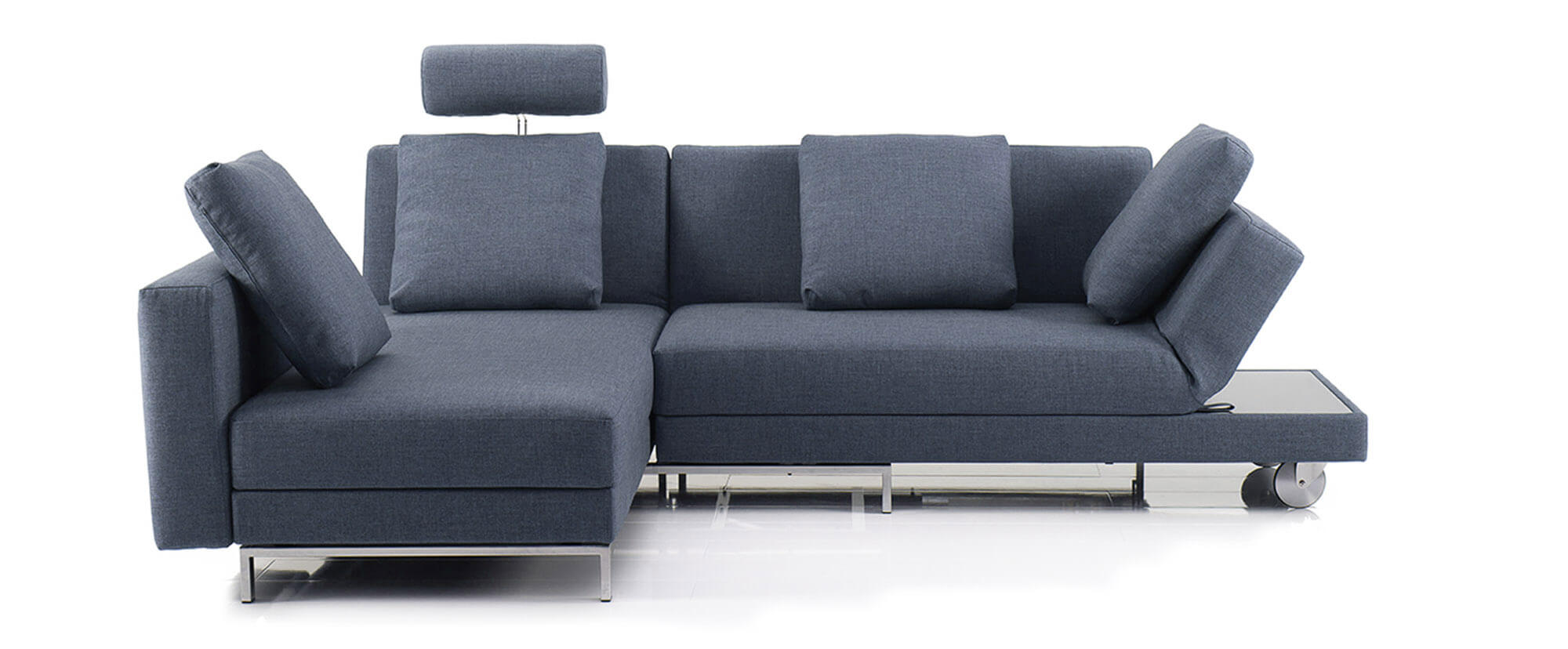 Hier sehen Sie das Four-Two von Brühl mit Kopfstütze Schlafsofa Four-Two Brühl Stoff blau Eckgruppe