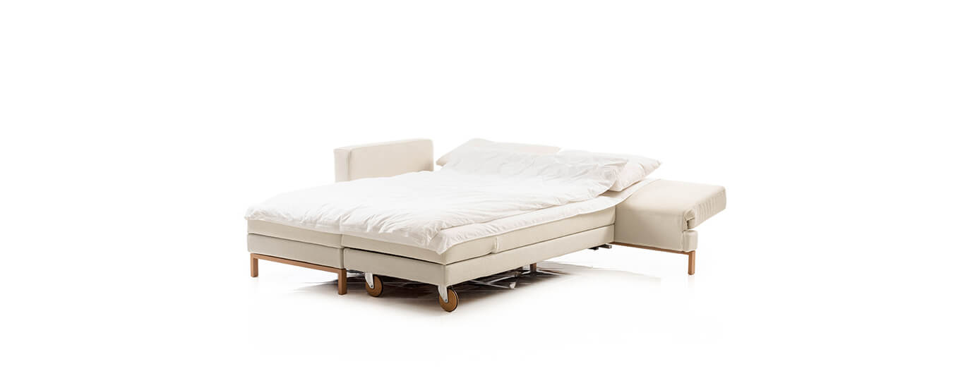 Das Schlafsofa Four-Two von Brühl zur Liegefläche verwandelt. Ecksofa Schlafsofa Four-Two Brühl