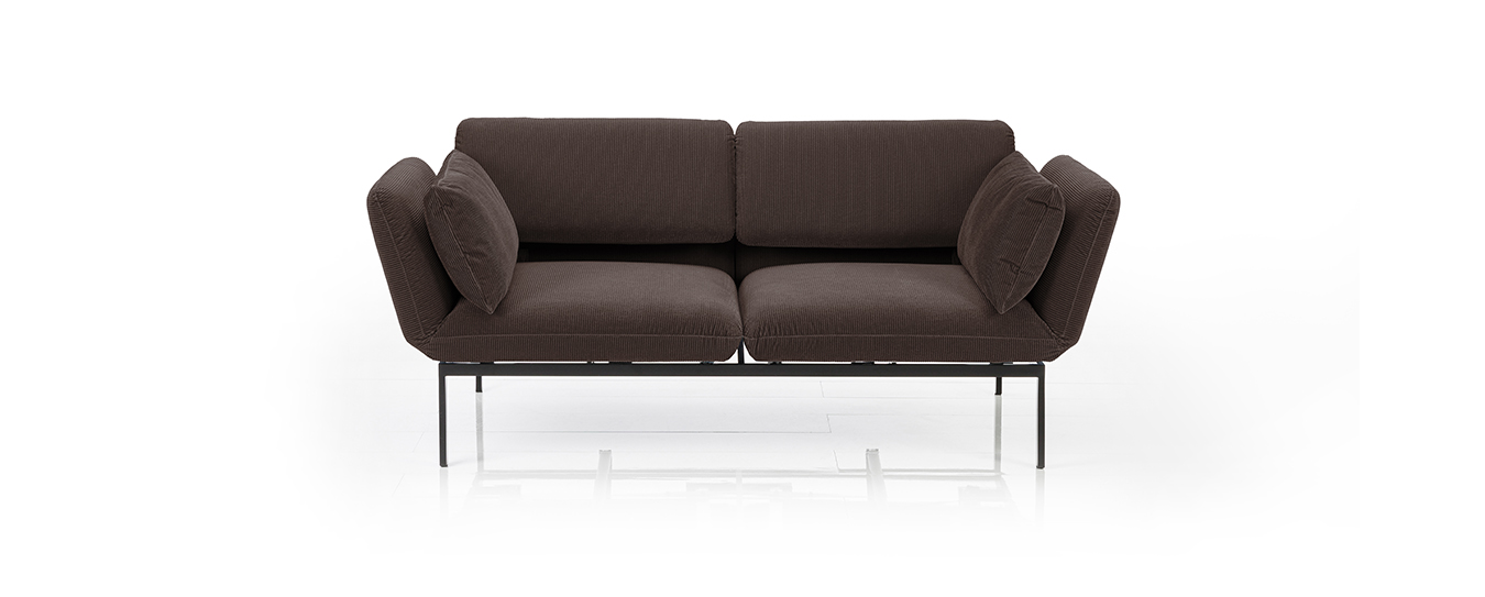 Das Funktionssofa Roro medium von Brühl im Bezug 4490, Farbe 95. sofa funktionssofa roro medium bruehl braun