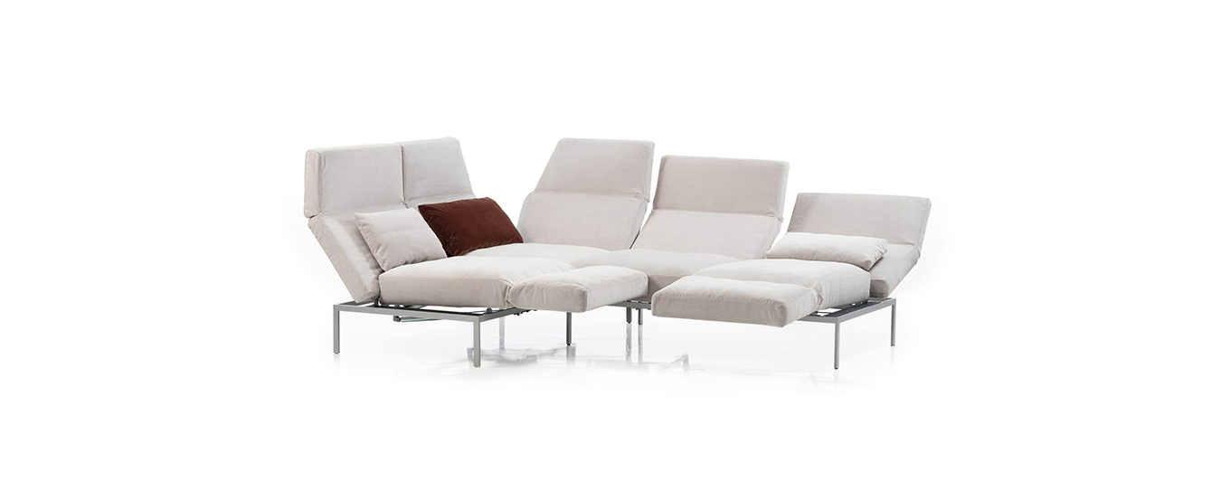 Das Ecksofa roro 20/soft von Brühl in weißem Velourstoff. ecksofa funktionssofa roro 20 soft bruehl