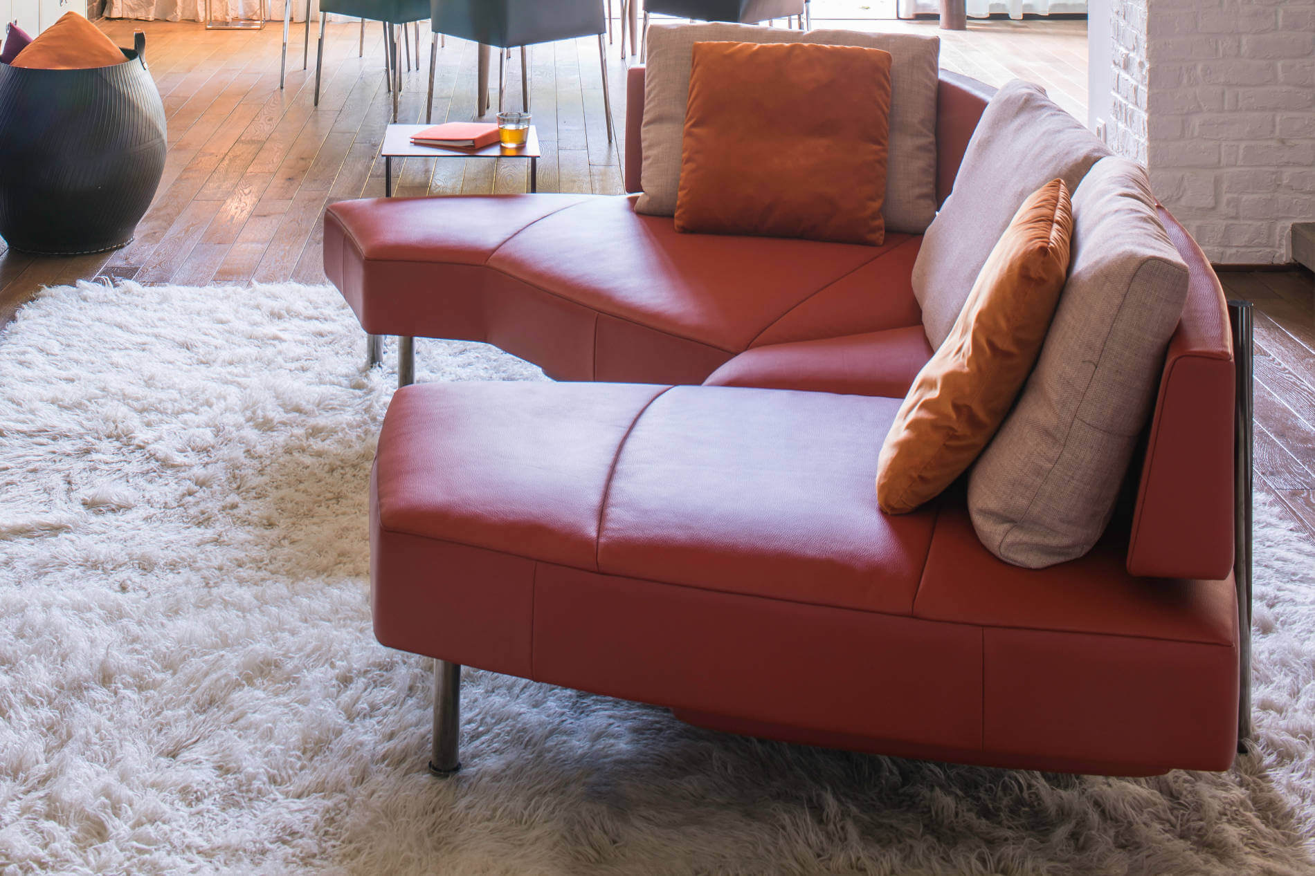 Sofa JORI Wing Open Base Ecksofa Schlafsofa Leder