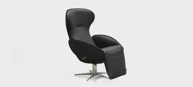 der Relaxsessel Daydreamer von Jori in schwarzem Leder. relaxsessel daydreamer jori leder schwarz