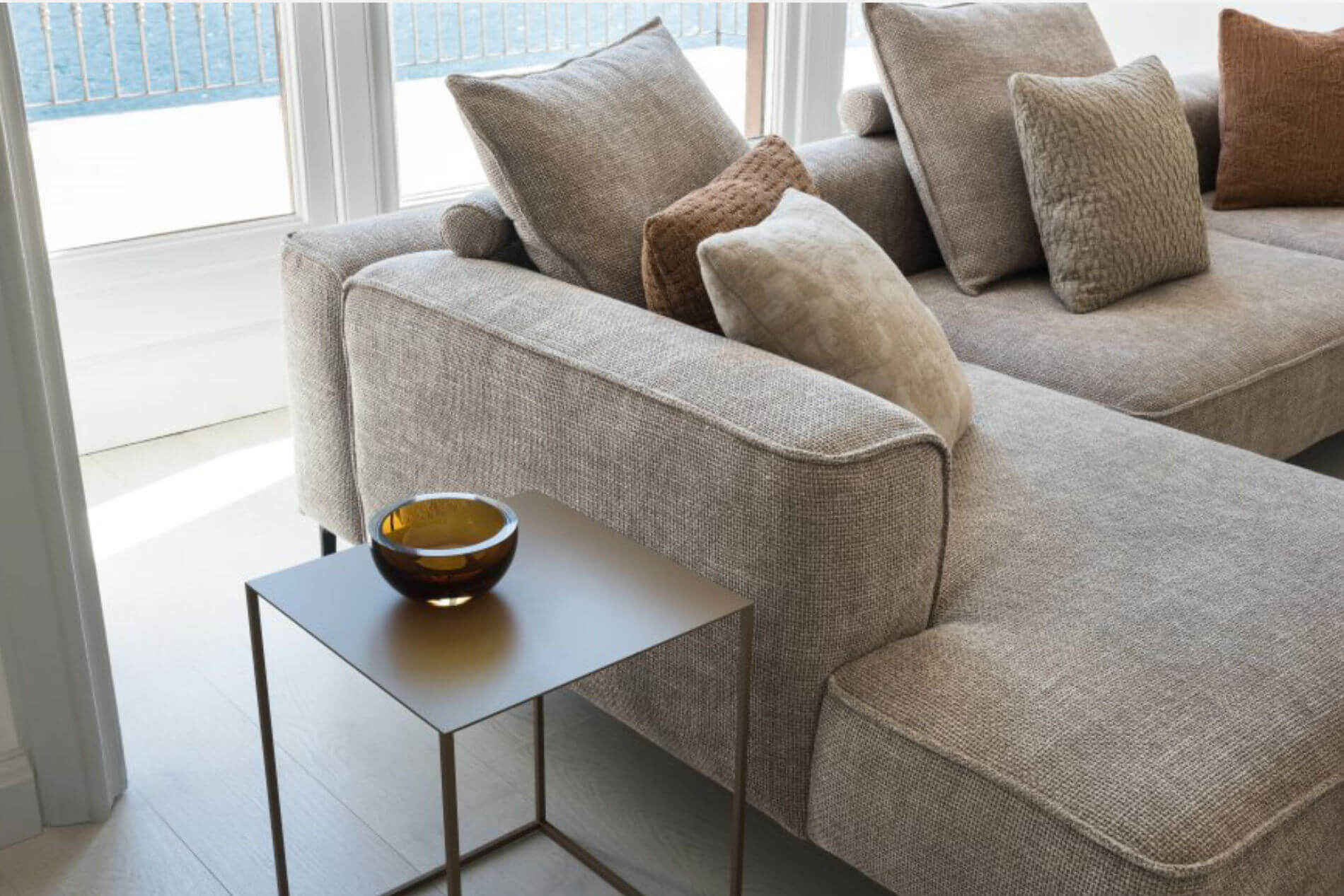 Sofa Jori Longueville Landscape Armlehne Keder