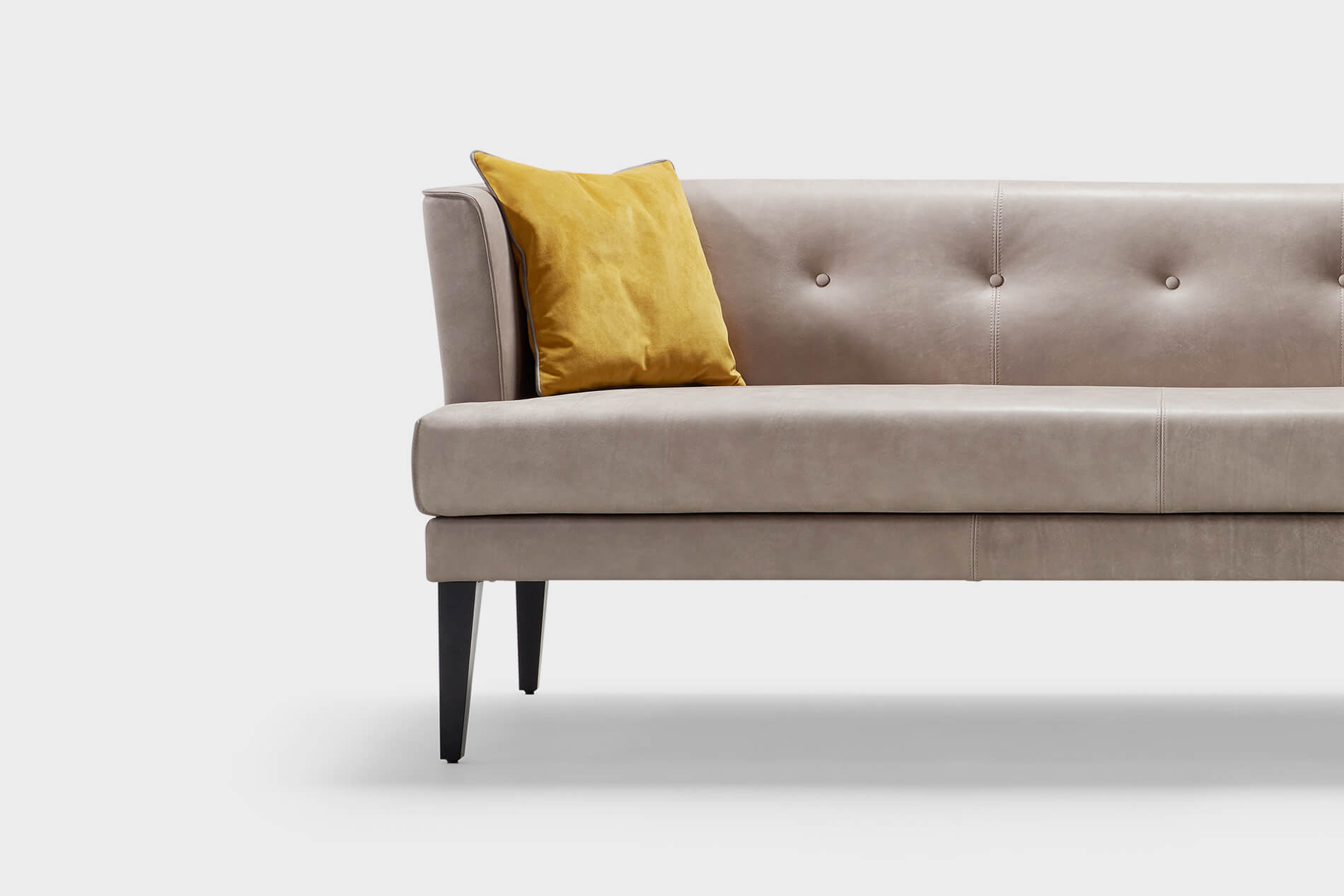 Die Bank Smilla von Signet in Leder bezogen. Bank Sitzbank Sofabank Signet Smilla